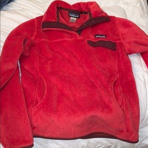Red Patagonia Pullover